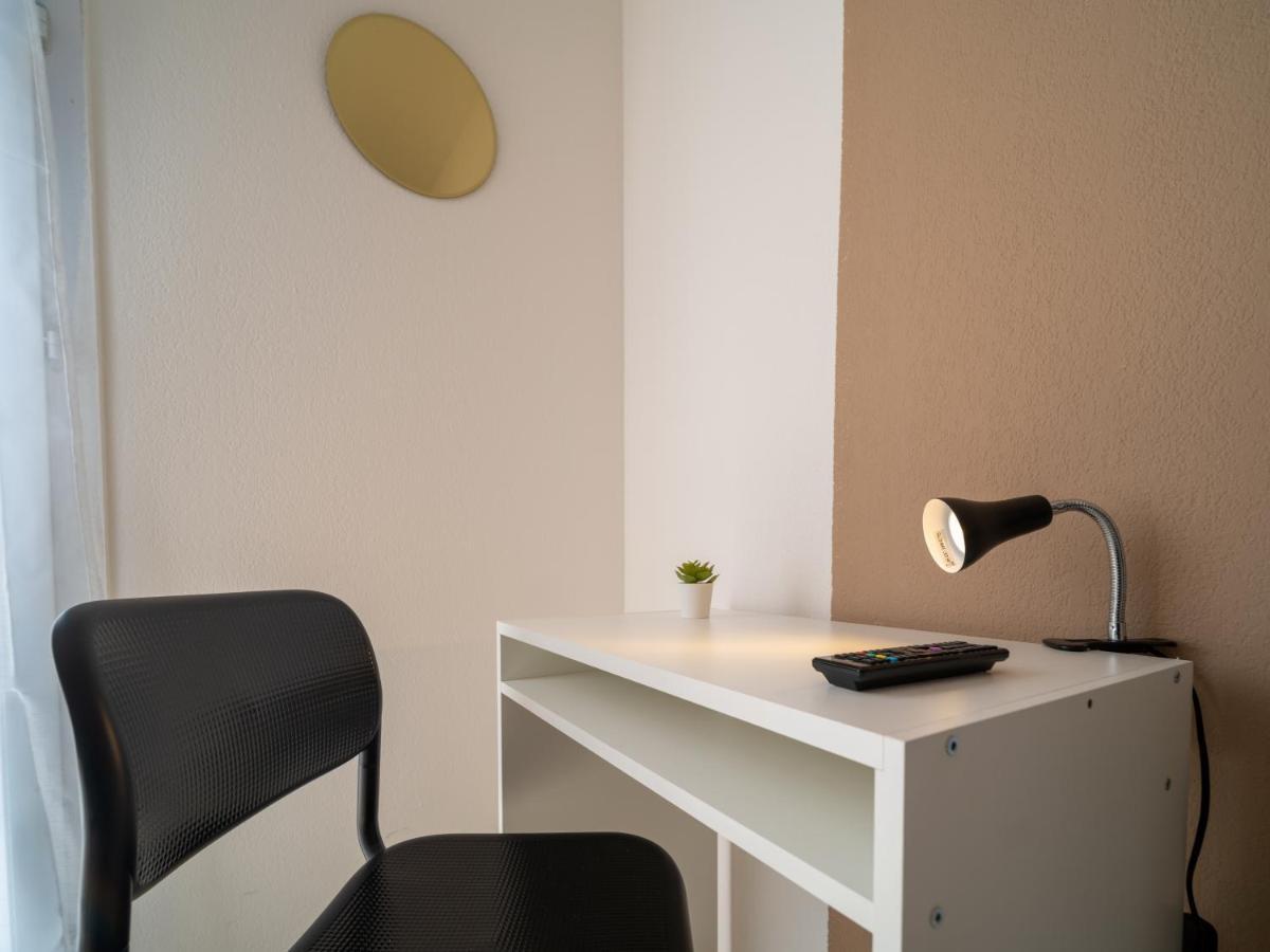Appartement Climatise Avec Parking A 6Min A Pied De La Gare St Charles マルセイユ エクステリア 写真