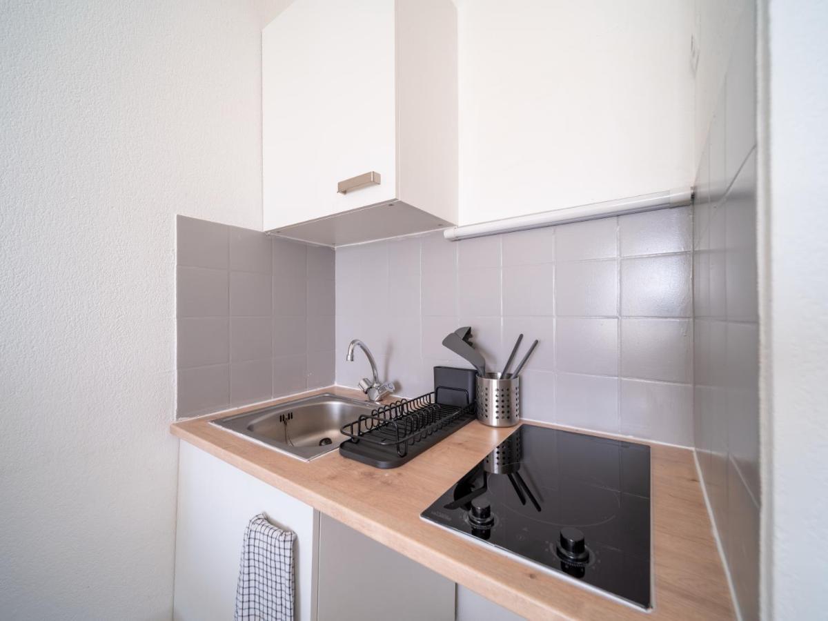 Appartement Climatise Avec Parking A 6Min A Pied De La Gare St Charles マルセイユ エクステリア 写真