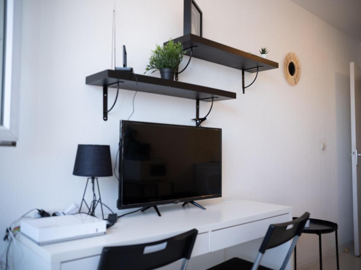 Appartement Climatise Avec Parking A 6Min A Pied De La Gare St Charles マルセイユ エクステリア 写真