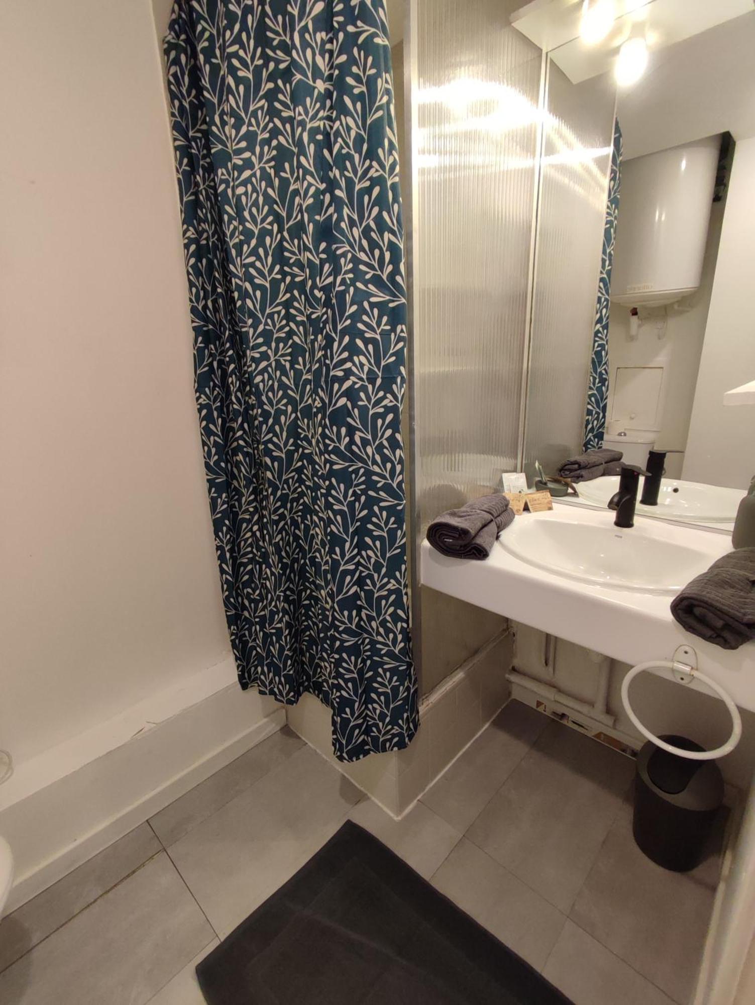 Appartement Climatise Avec Parking A 6Min A Pied De La Gare St Charles マルセイユ エクステリア 写真