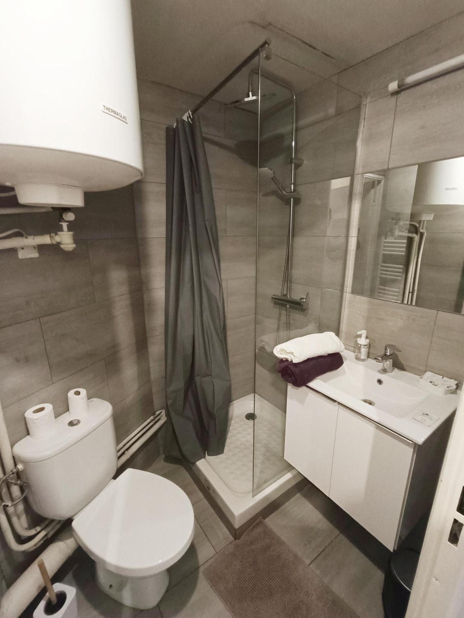 Appartement Climatise Avec Parking A 6Min A Pied De La Gare St Charles マルセイユ エクステリア 写真